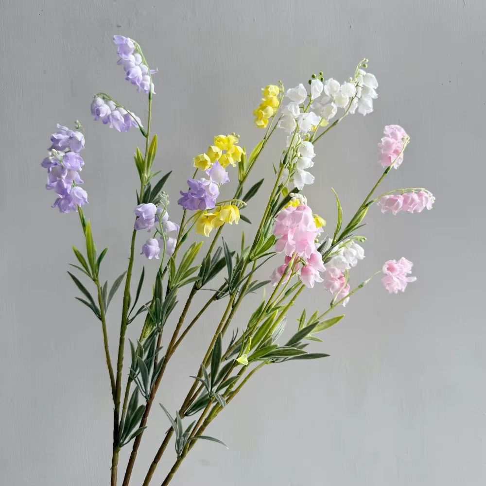 Fleurs artificielles réalistes de lys de vallée