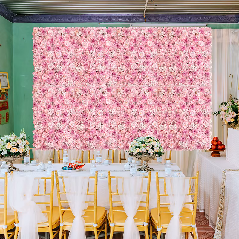 Mur de fleurs artificielles pour décoration de mariage