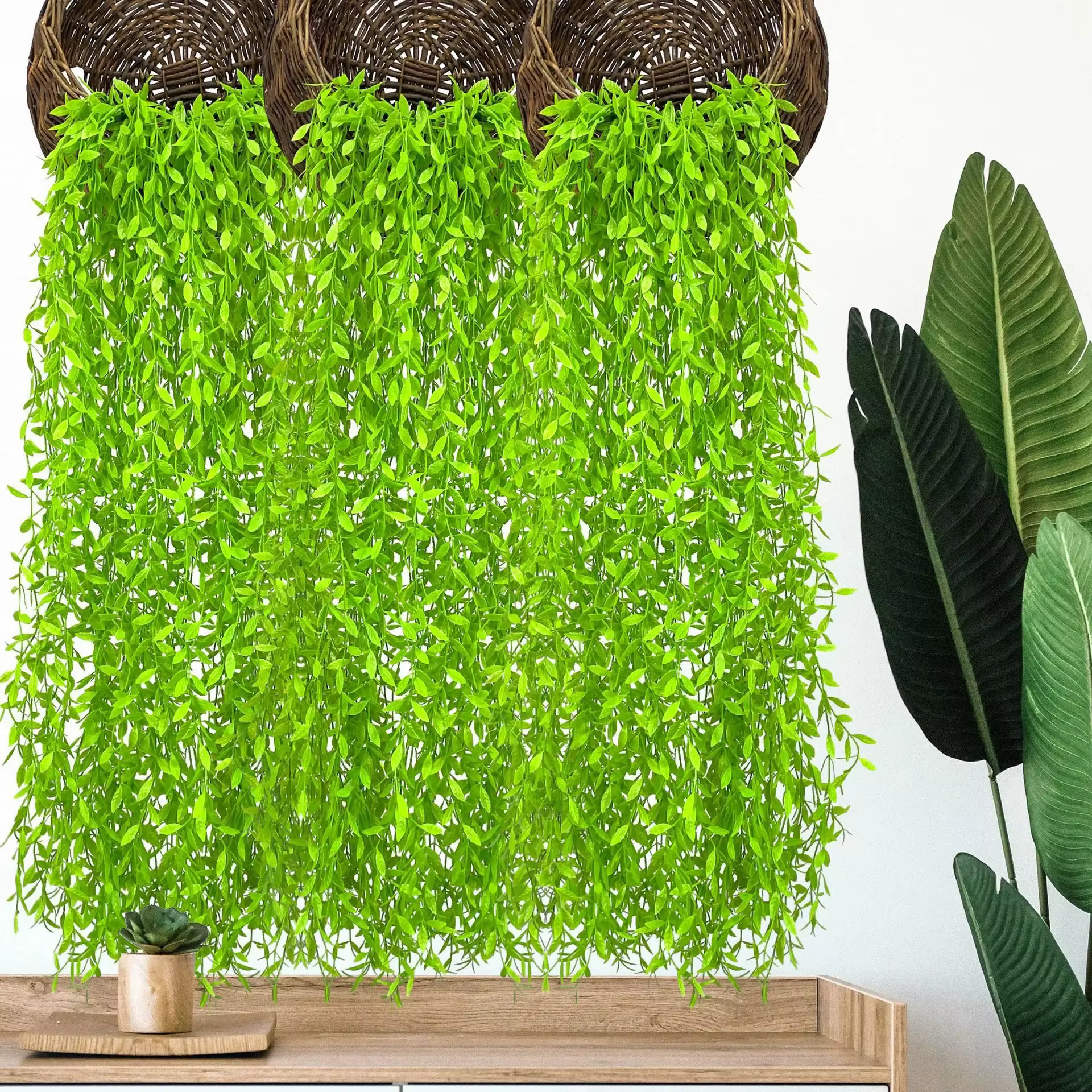 Plantes artificielles suspendues en saule pleureur
