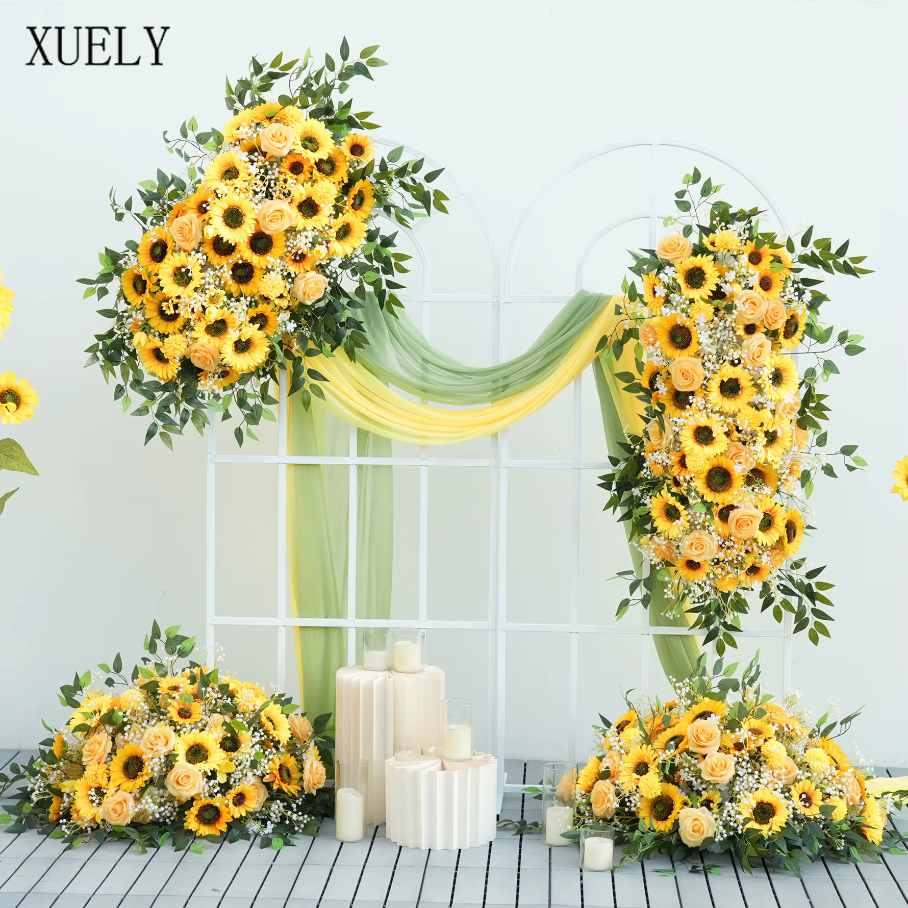XUELY X9196 Composition florale artificielle de tournesols et verdure pour toile de fond de mariage