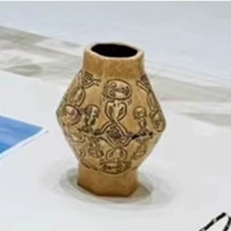 Vase Totem Tribal Vintage
