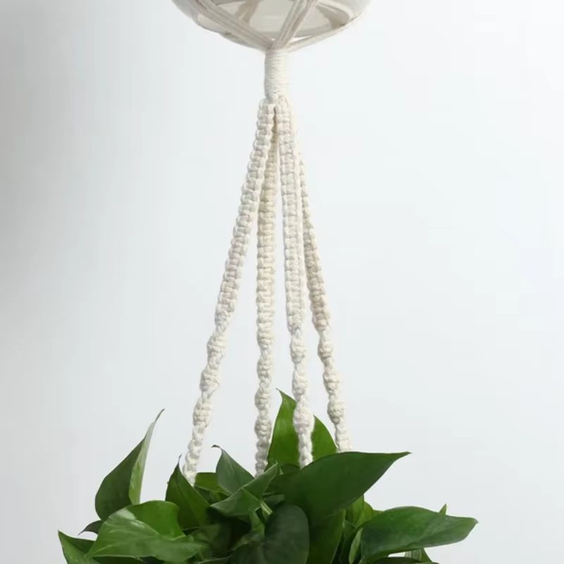 Cintres pour plantes en macramé