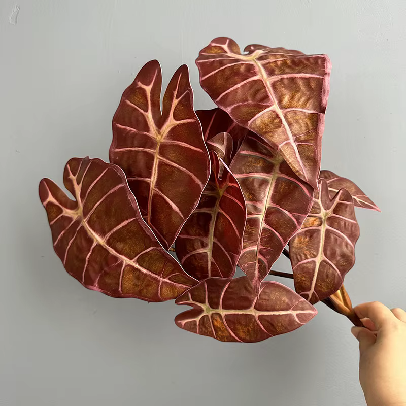 Lot de 5 plantes artificielles en plastique
