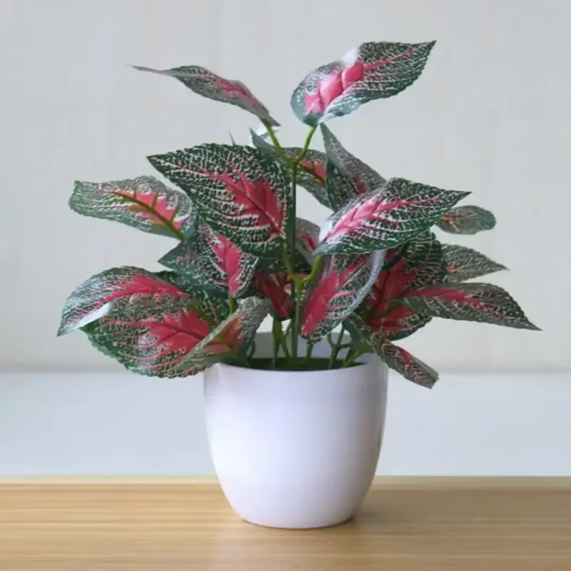 Plantes artificielles en pot