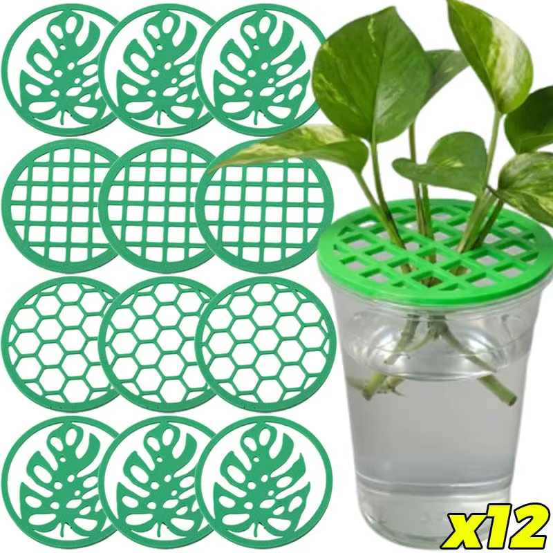 Plateaux de démarrage pour plantes en plastique