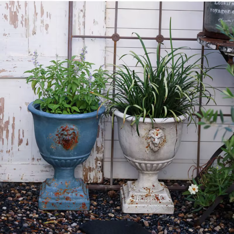 Jardinière Antique tête de Lion