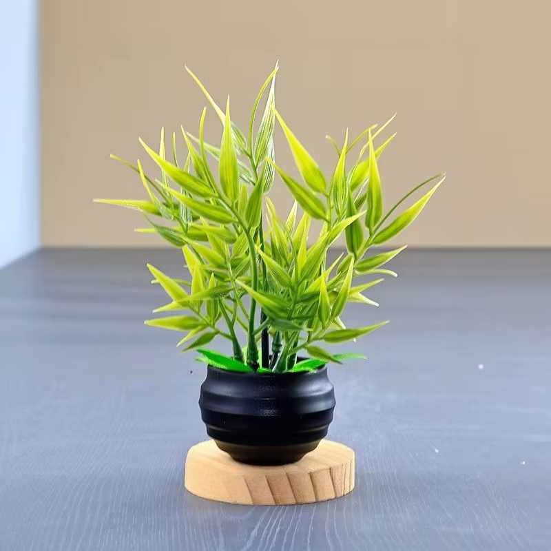 Plantes artificielles en bambou en pot