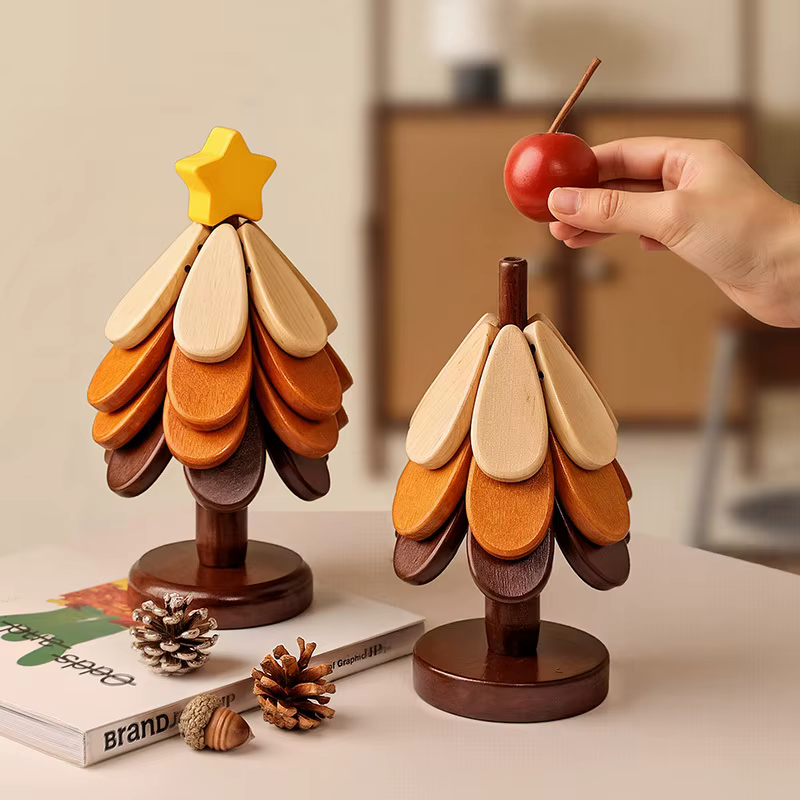 Ensemble de dessous-de-plat en bois naturel de qualité supérieure en forme de sapin de Noël