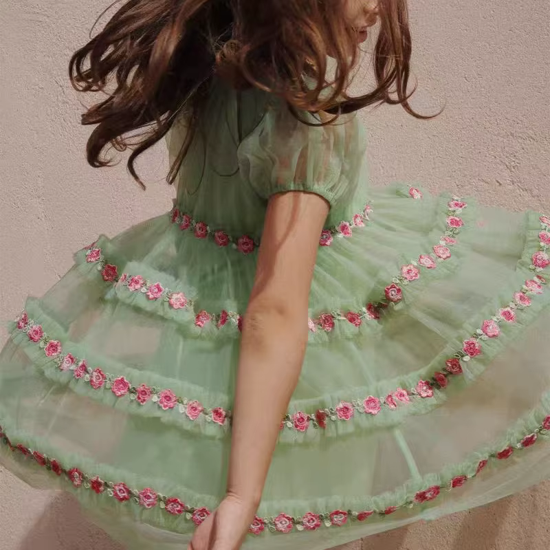Robe d'été verte pour filles, tenue de princesse en maille, à fleurs, avec nœud doux, blanche, jupe Tutu, vêtements de fête pour enfants, 2025 KS