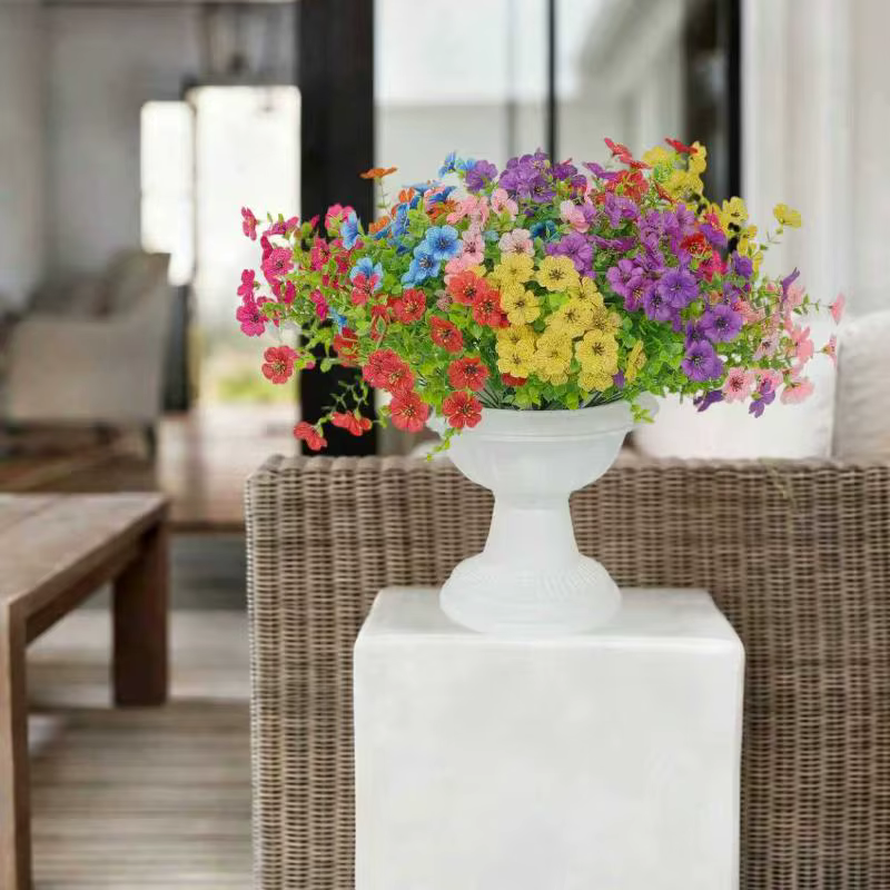 Bouquet de fleurs violettes artificielles