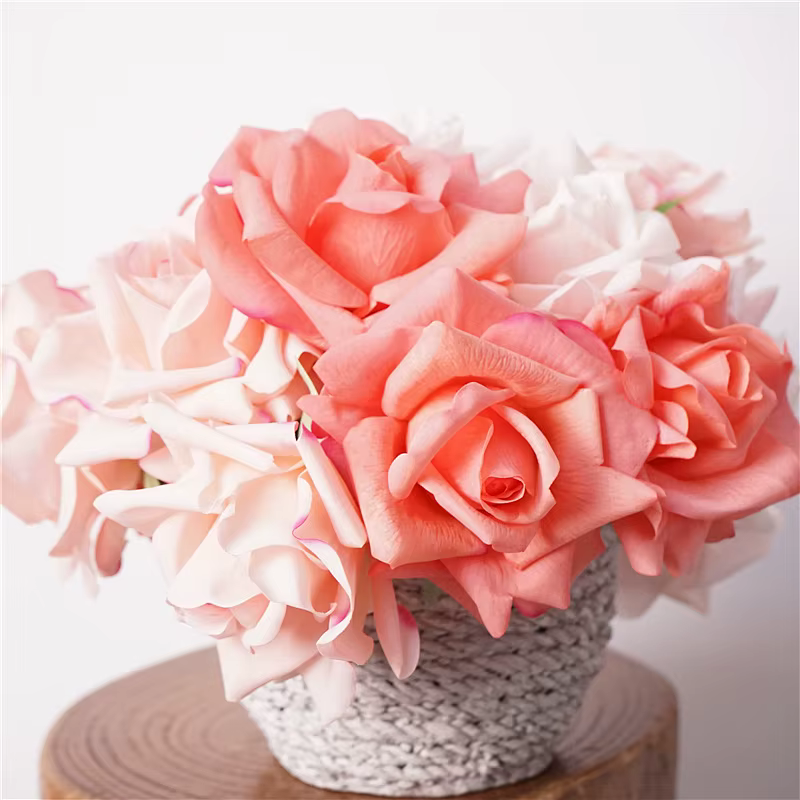 Bouquet de roses hydratant à bord bouclé
