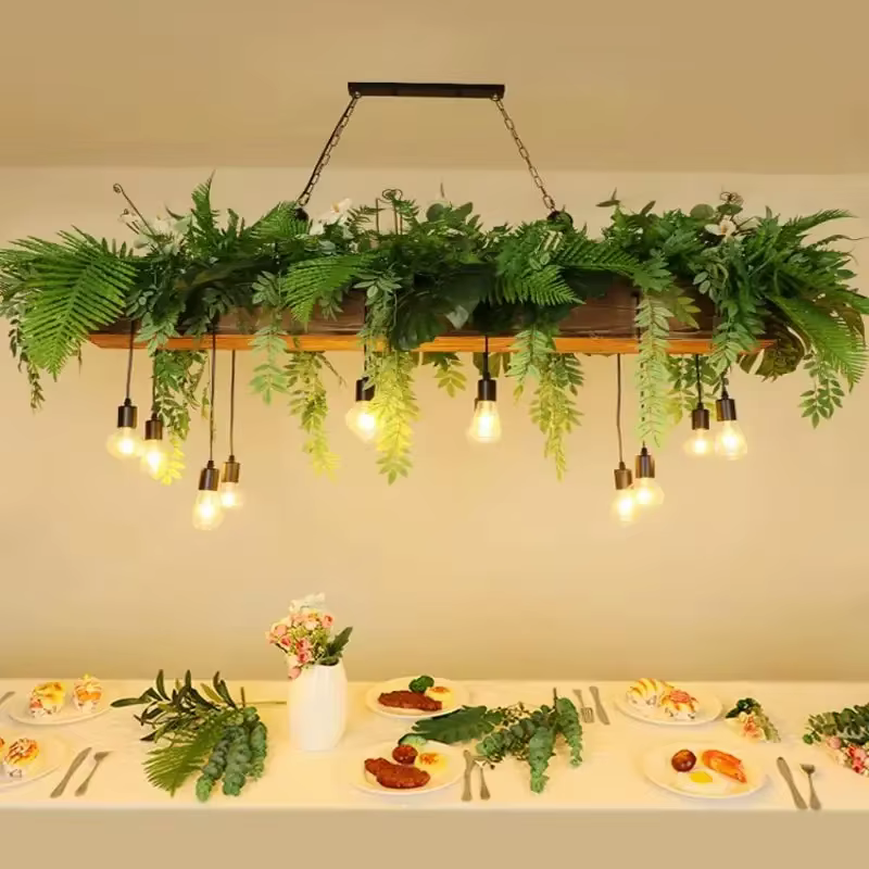 Luminaire suspendu en forme de plante verte