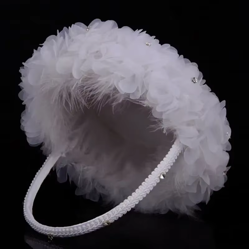 Panier de fleurs en dentelle pour fille