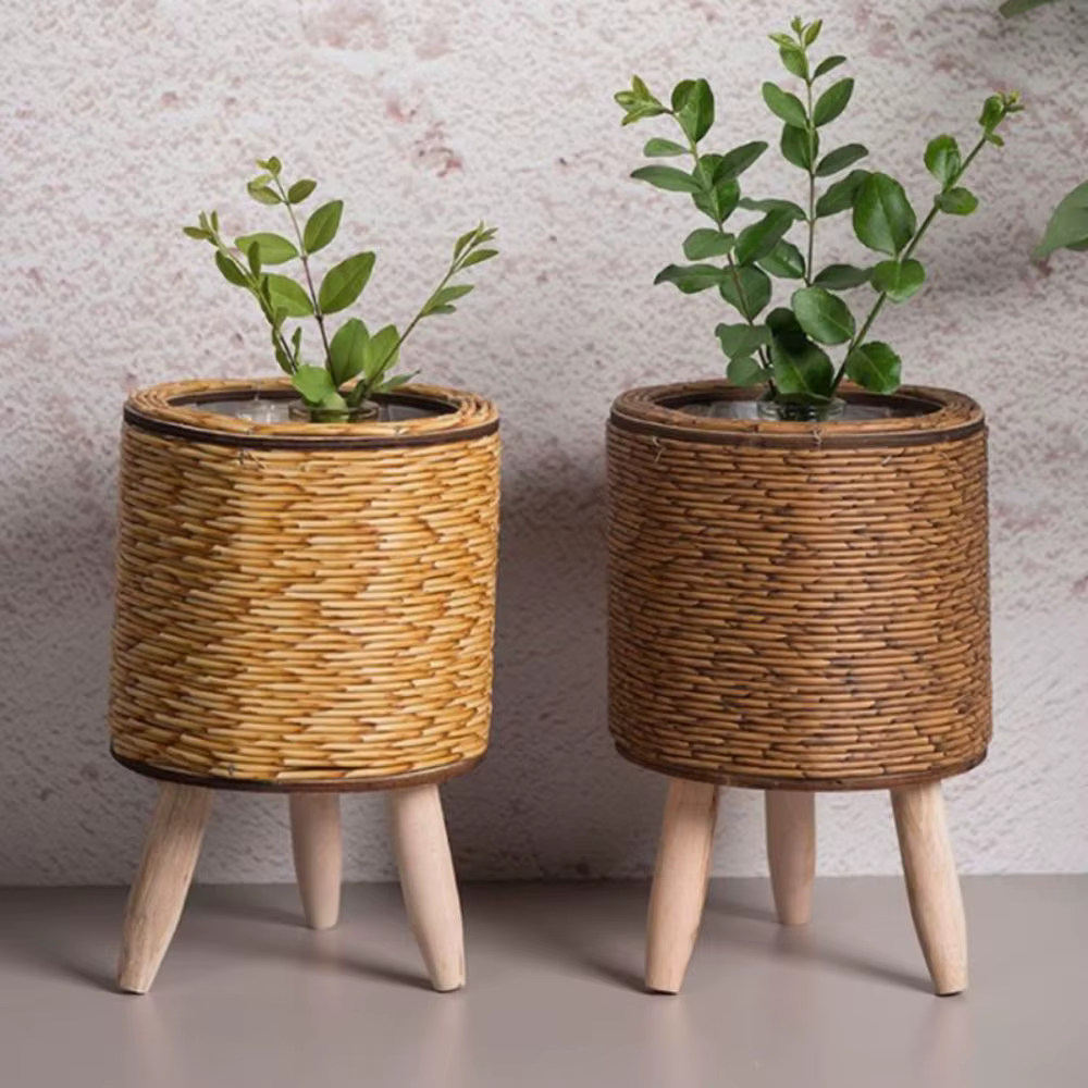 Pot de fleur tissé en rotin à la mode