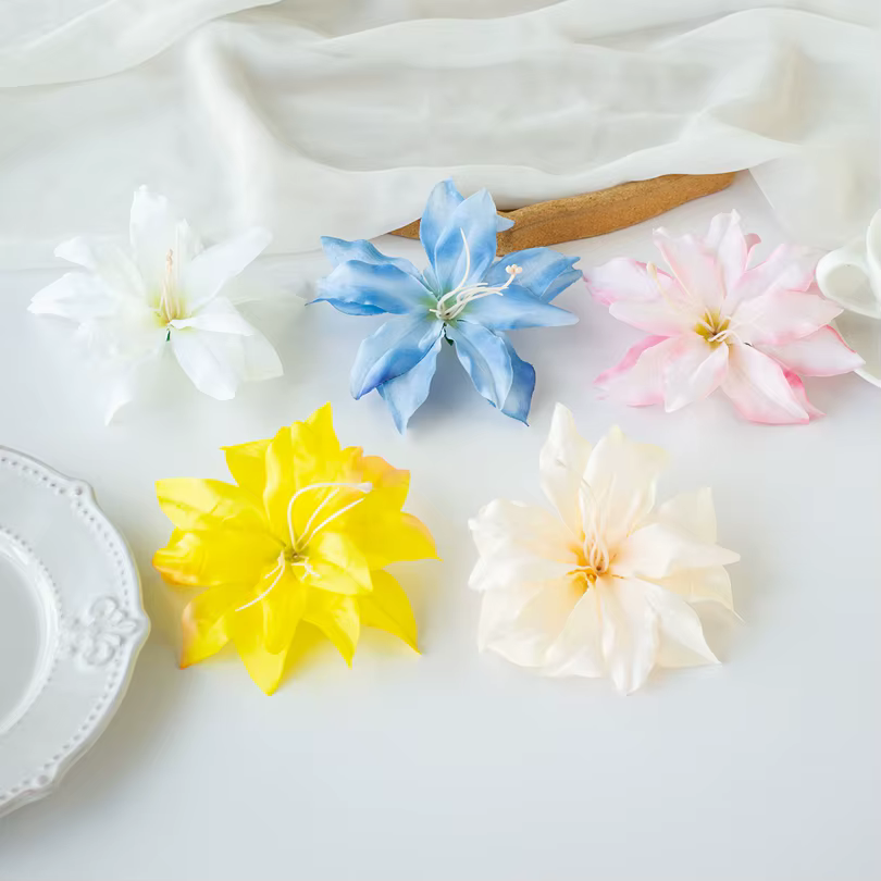 Fleurs artificielles en soie de lys pour la maison