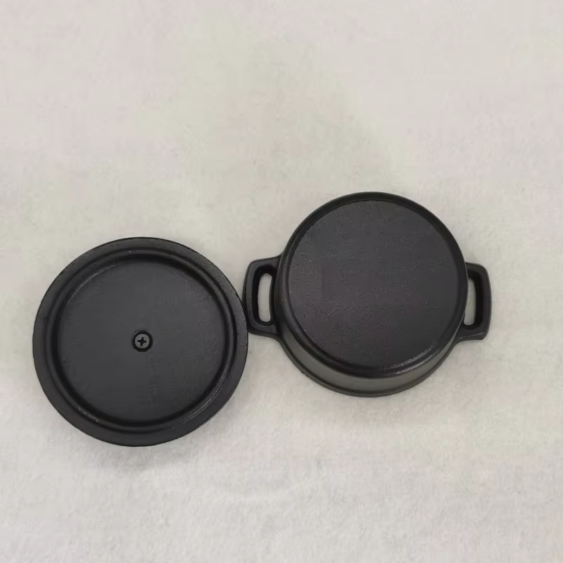 Mini pot en fonte de 10 cm