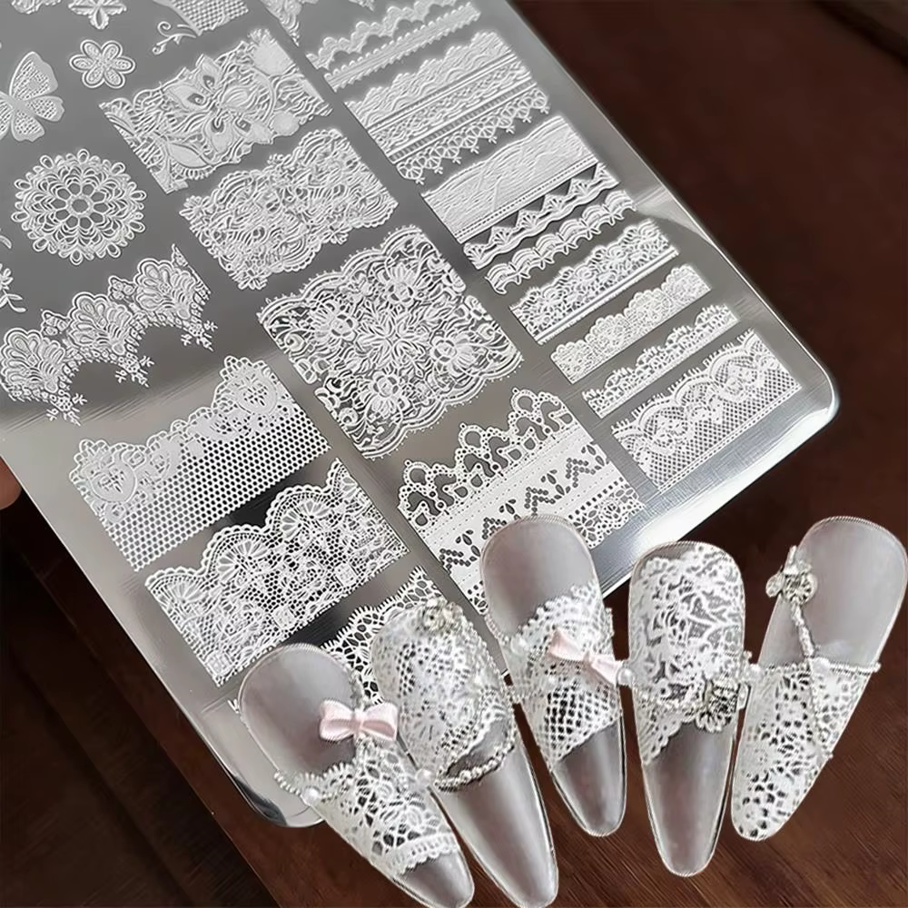 1 pièce Plaque de stamping pour nail art en dentelle française, motifs fleurs et papillons, pochoir vintage mandala floral pour ongles, outils de manucure DIY pour mariage