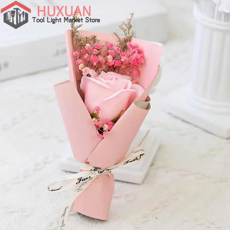 Mini petit bouquet de fleurs séchées