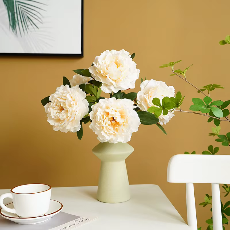 Bouquet de pivoines en soie à 5 têtes