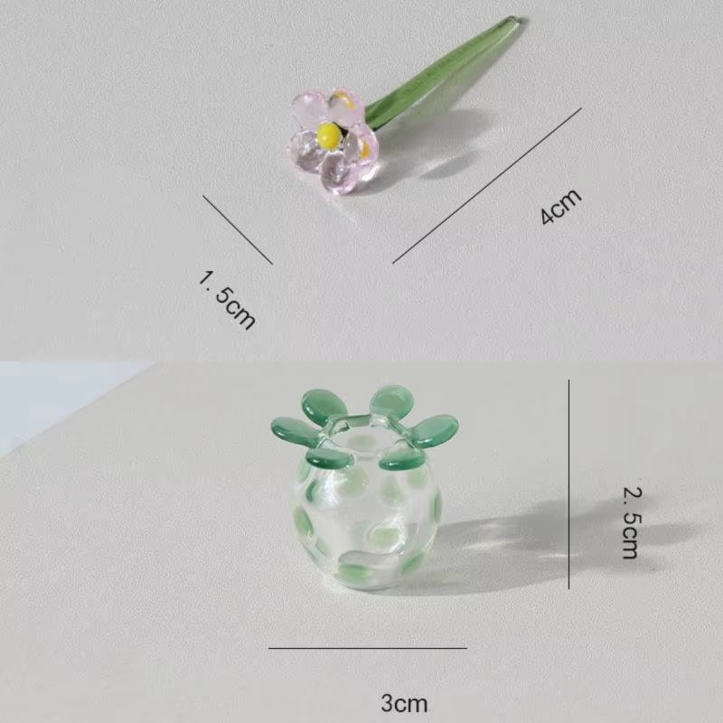 Décoration florale en verre