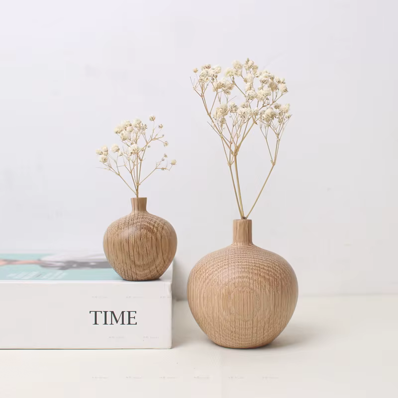 Mini vase à fleurs sèches en bois massif