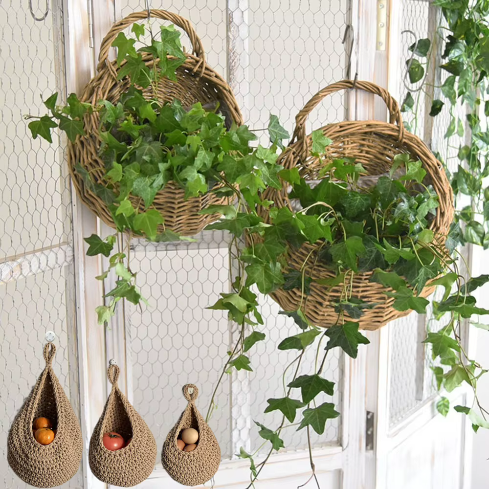 Panier de fleurs mural en rotin