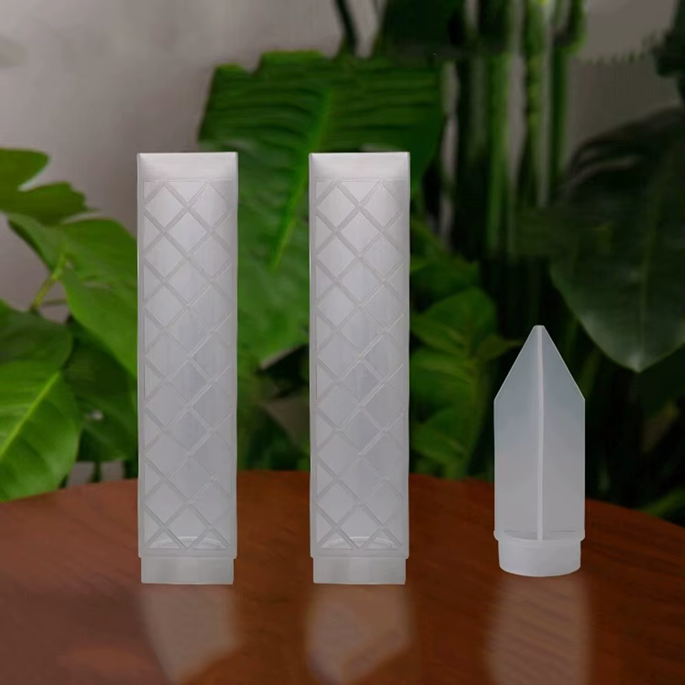 Support de croissance pour plantes grimpantes en plastique en forme