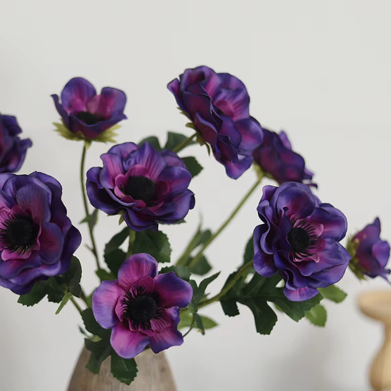 Fausses fleurs d'anémone à 3 têtes