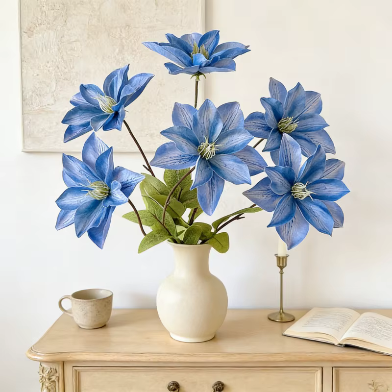 Fleurs artificielles de clématites de 70 cm pour mariage