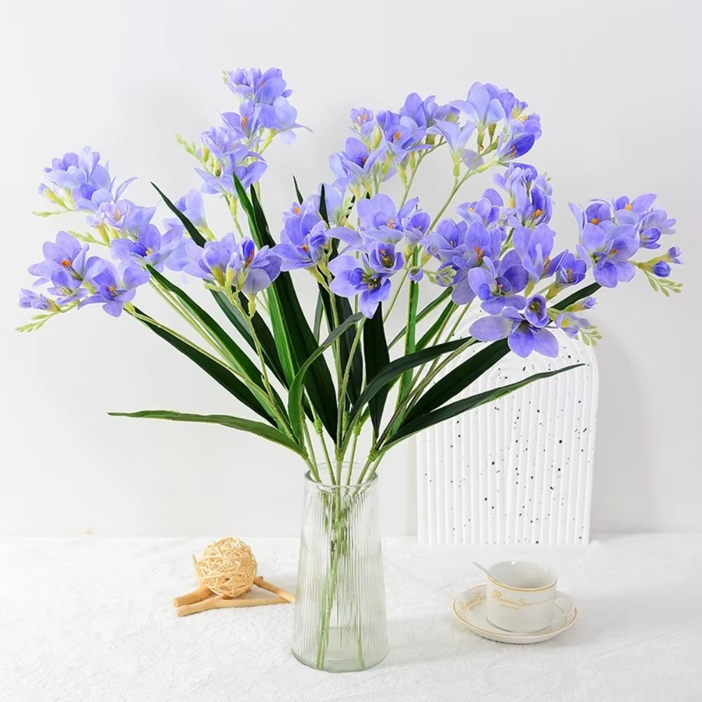 Fleur d'orchidée artificielle réaliste en vanille