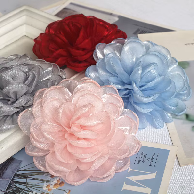 Grande fleur en gaze d'organza pour bricolage