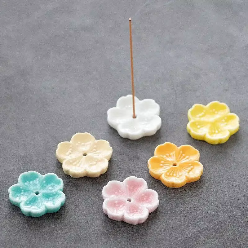 Brûleur d'encens en fleurs de cerisier, décoration de maison en céramique, porte-bâton, encensoir d'aromathérapie, ornement de salon de thé de bureau