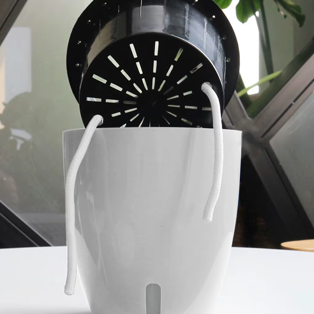 Pots de fleurs innovants