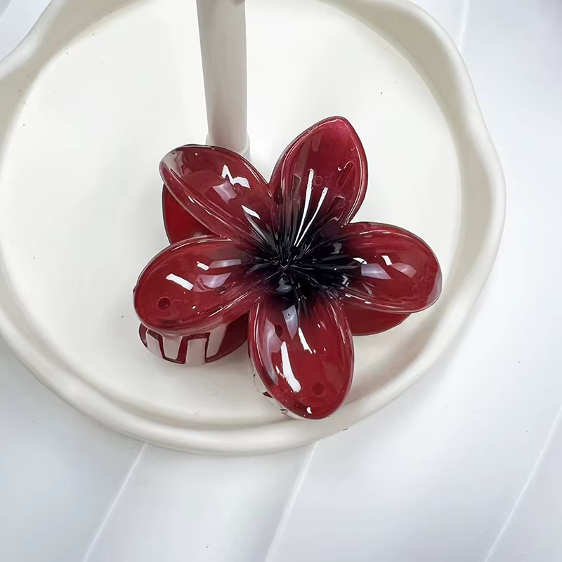 Pince à cheveux en plastique à fleur rouge pour femmes, griffes douces Frangipanier, pince à crabe, Barrette, support queue de cheval, accessoires pour couvre-chef