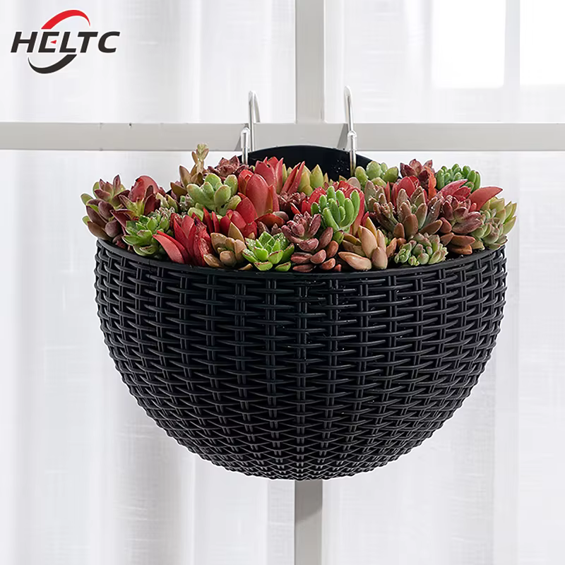 Pot de fleur mural en plastique exquis