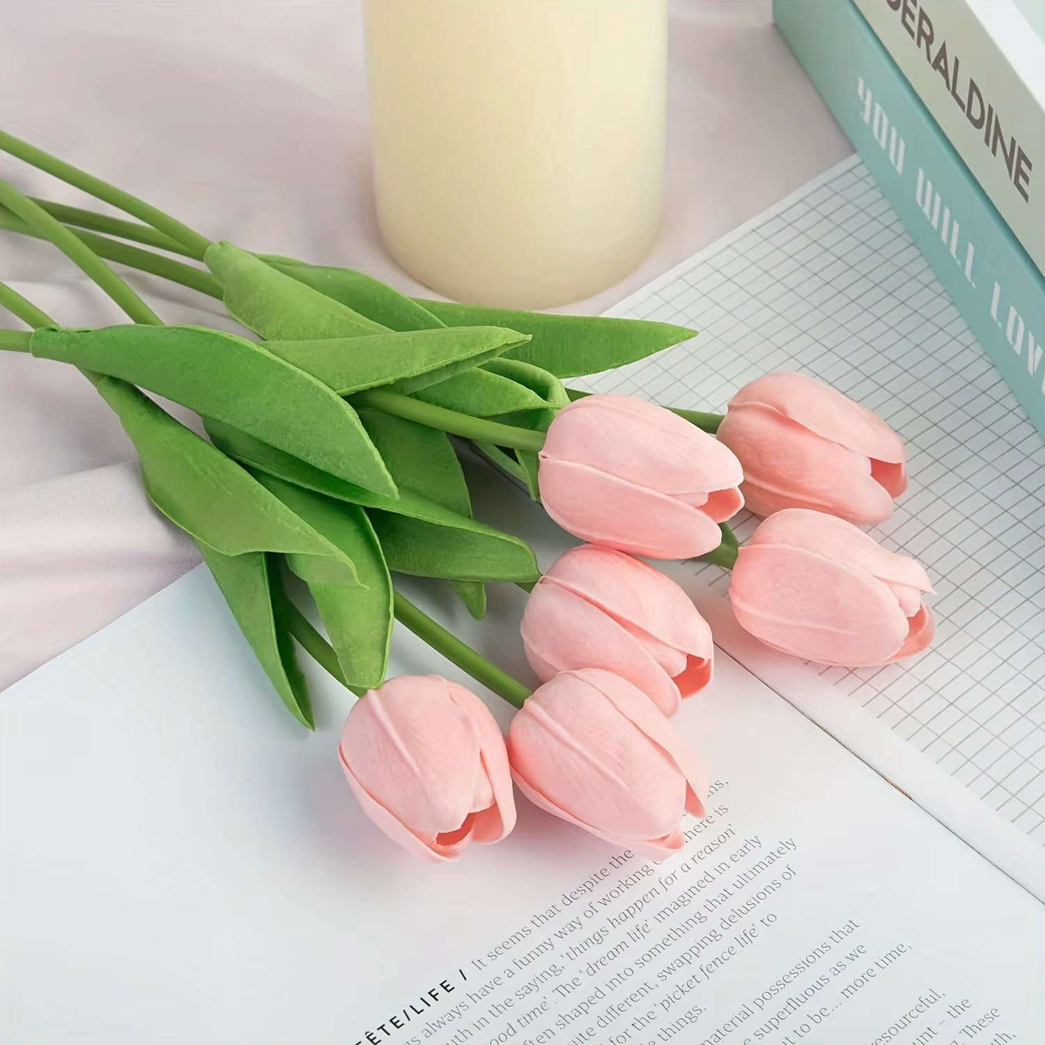Bouquet de fleurs artificielles tulipes