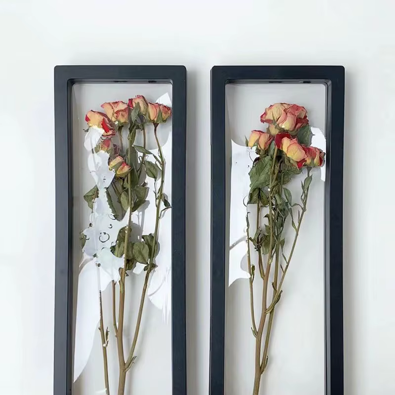 Présentoir de cadre photo de fleurs séchées