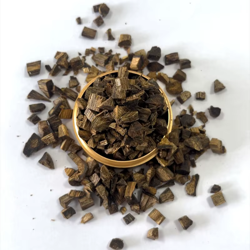 Oud - Bakhoor aromatisé infusé au parfum d'oud | Copeaux de bois d'encens à l'arôme boisé chaud et laiteux