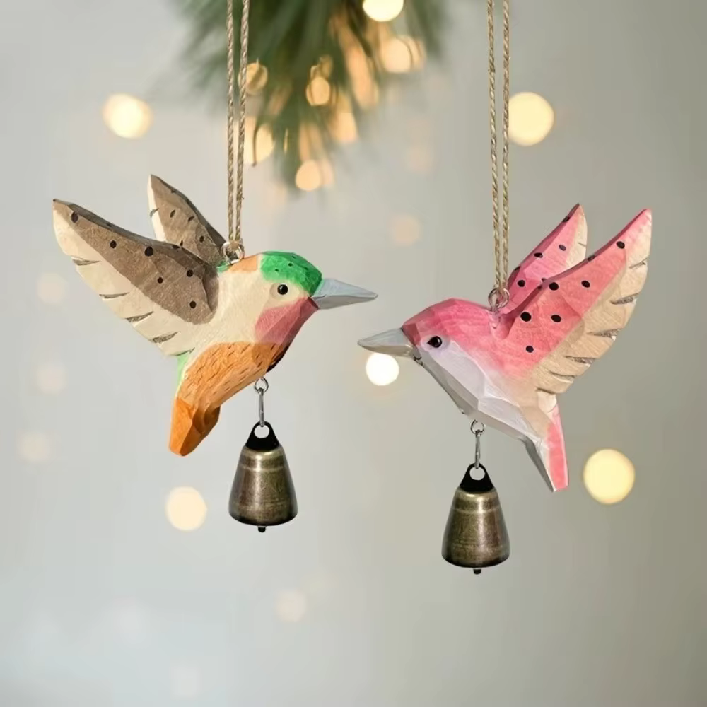 Figurine d'oiseau colibri sculptée à la main en bois