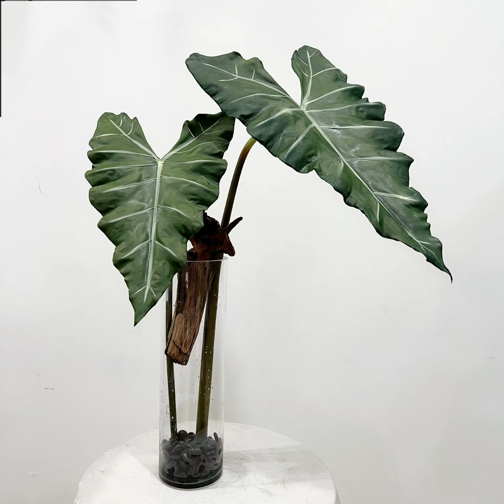 Plante verte en PU simulée