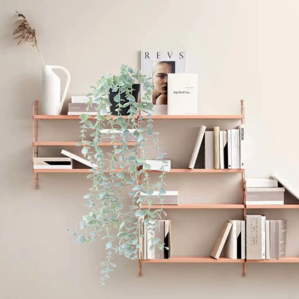 Plantes d'eucalyptus artificielles suspendues avec Pot
