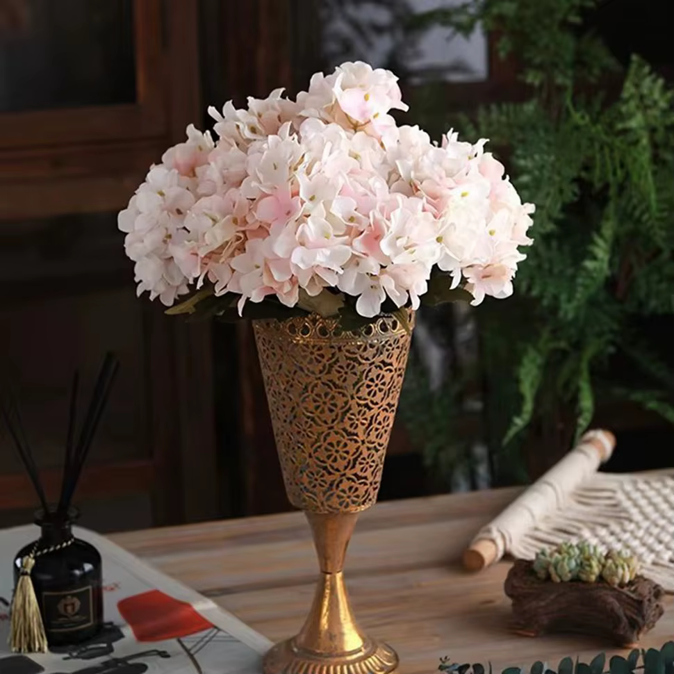 Fleurs artificielles en soie