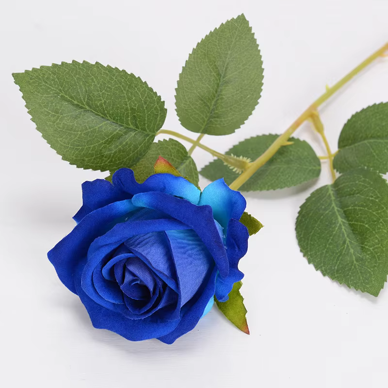 Rose artificielle en velours