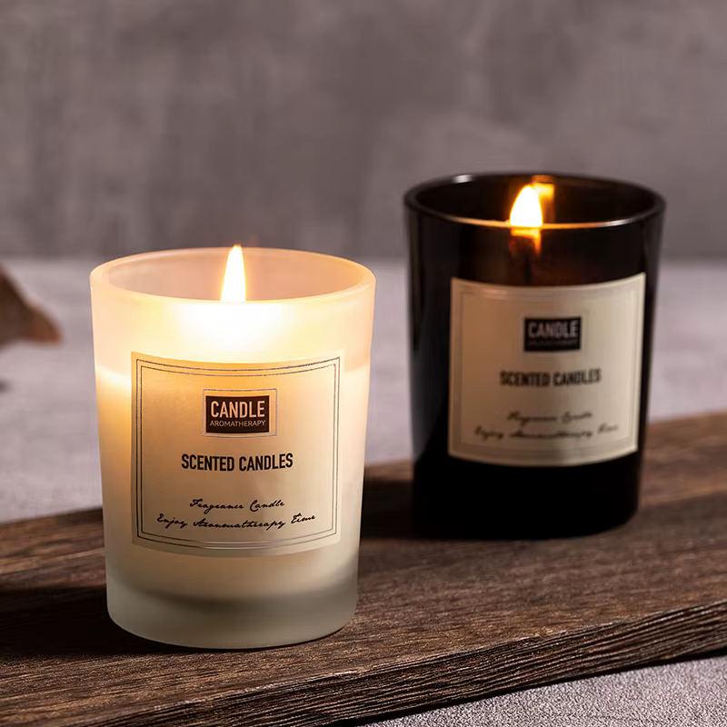 Bougie d'aromathérapie au parfum de plantes européennes modernes