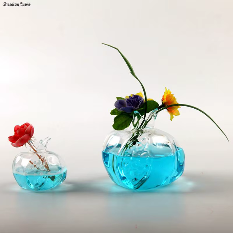 Vase à fleurs en verre de grenade
