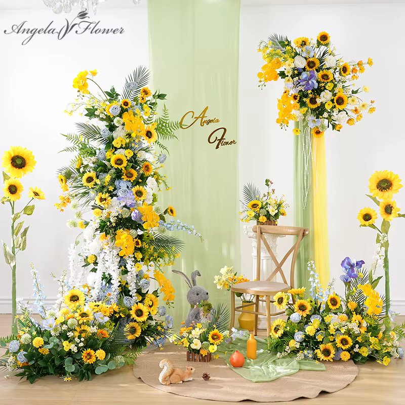 Arrangement de fleurs suspendues orchidées tournesol jaune