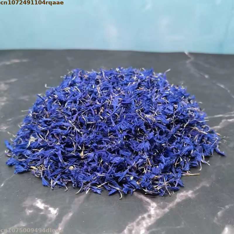 Pétalon de fleur séchée de bleu naturel