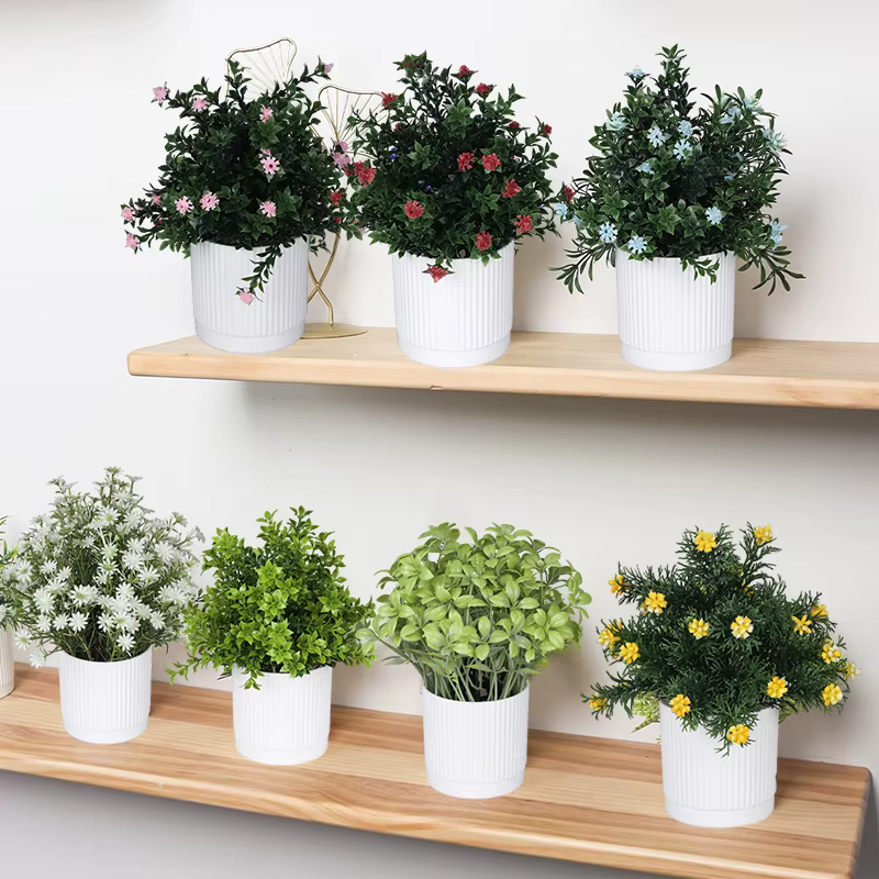 Plantes vertes bonsaï simulées