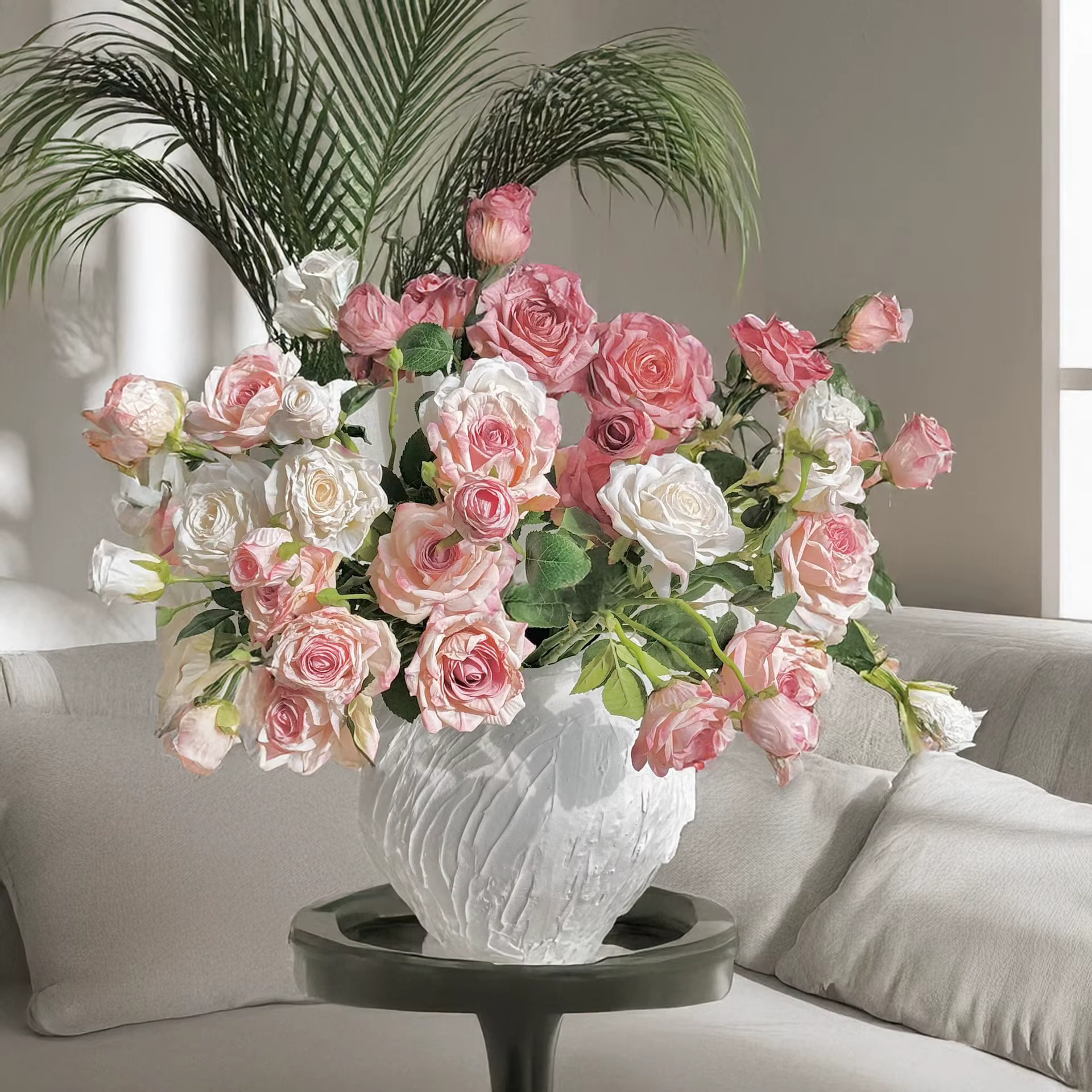 Bouquet de roses Vintage à bord brûlé
