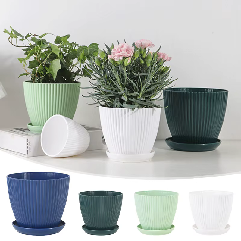 Pots de fleurs ronds en plastique avec plateau
